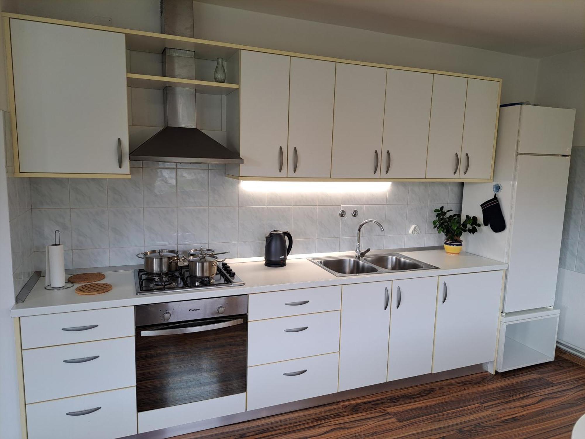 Lukovica pri Domžalah Apartments Bukor With Seasonal Pool מראה חיצוני תמונה
