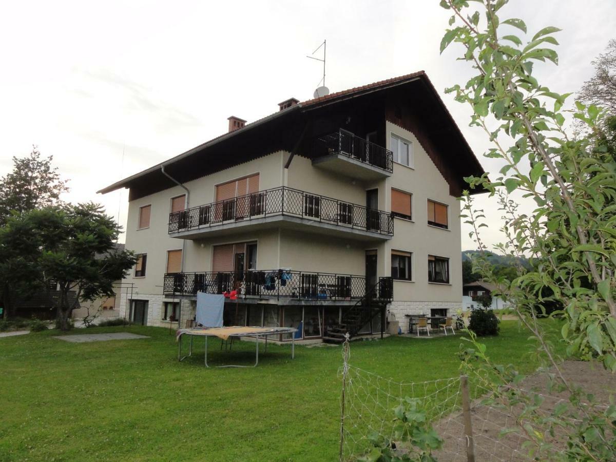 Lukovica pri Domžalah Apartments Bukor With Seasonal Pool מראה חיצוני תמונה